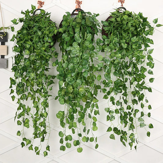 Green Wall Hanging Garden Decor